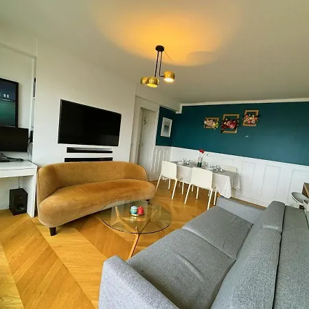 Beautiful Family Center 2br - 6p Apartment *